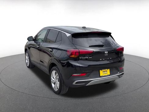 Used 2025 Buick Encore GX Preferred FWD image 11