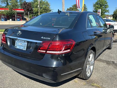Used 2014 Mercedes-Benz E 350 4MATIC Sedan image 5