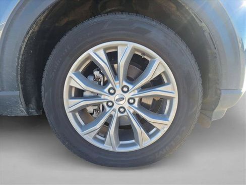 Used 2023 Ford Explorer Limited w/ Equipment Group 301A image 22
