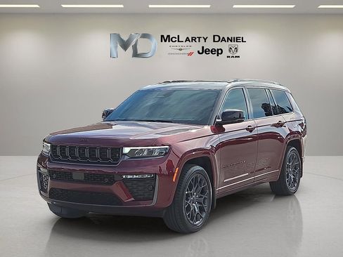 New 2026 Jeep Grand Cherokee L Summit w/ Obsidian Package AWD/4WD image 2