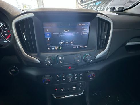 Used 2020 GMC Terrain SLT AWD/4WD image 25
