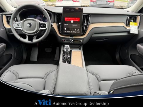 Used 2026 Volvo XC60 B5 Core w/ Protection Package Premier image 2