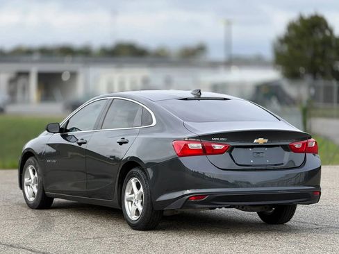 Used 2017 Chevrolet Malibu LS image 10
