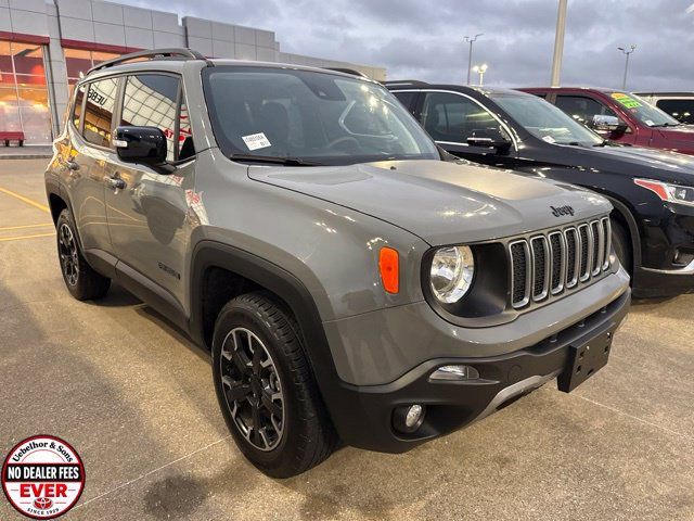 Used 2023 Jeep Renegade Latitude AWD/4WD image 11