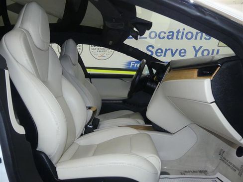 Used 2019 Tesla Model S Standard Range image 6
