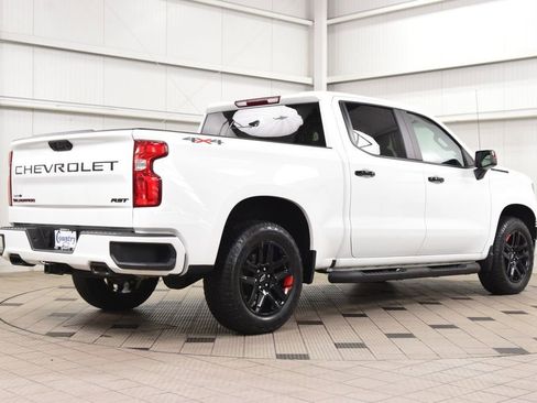 Used 2023 Chevrolet Silverado 1500 RST w/ Redline Edition AWD/4WD image 8