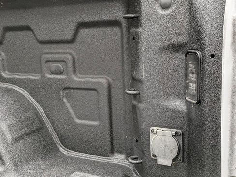 Used 2023 Chevrolet Silverado 1500 LT Trail Boss w/ Protection Package AWD/4WD image 15