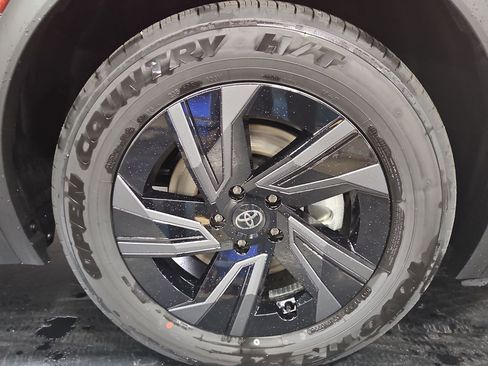 New 2026 Toyota C-HR AWD/4WD image 15