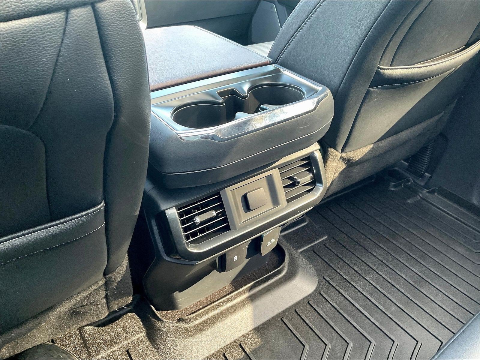 Used 2022 Ford F150 Lariat AWD/4WD image 13