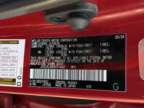Used 2024 Toyota 4Runner SR5 RWD image 32