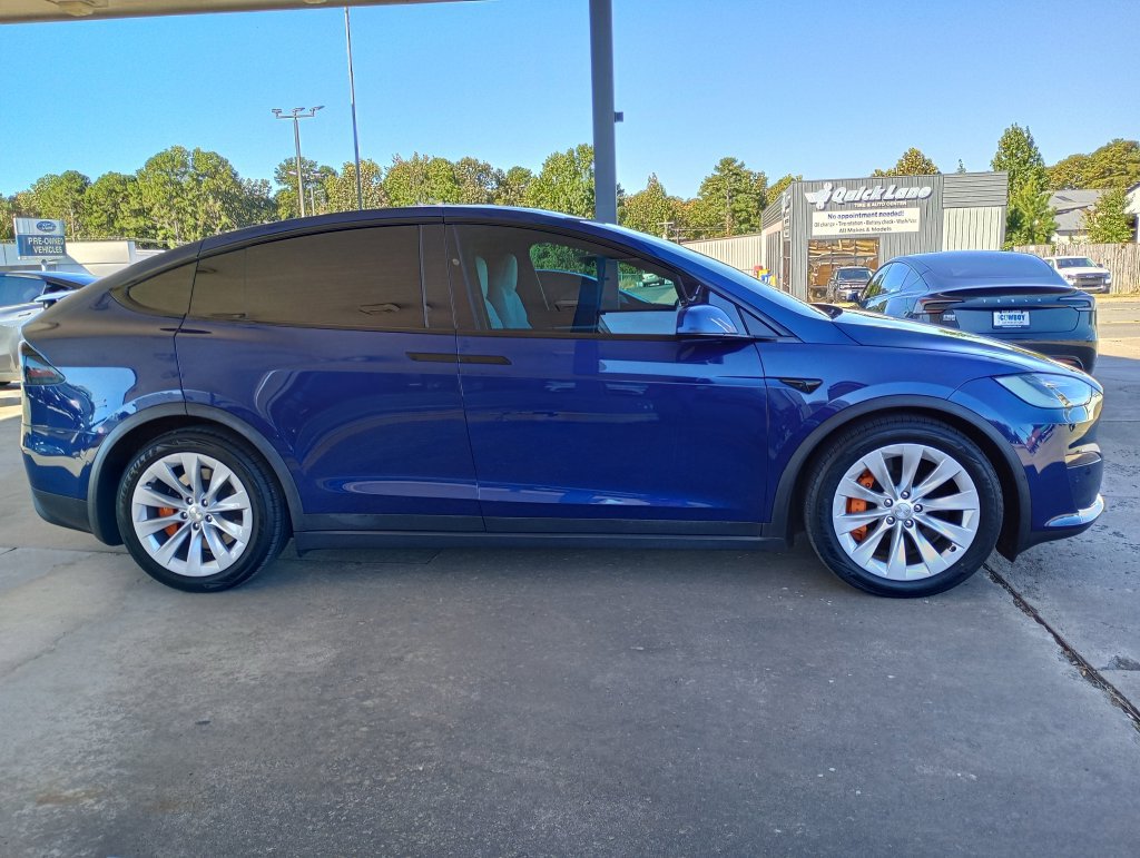 Used 2022 Tesla Model X AWD/4WD image 6