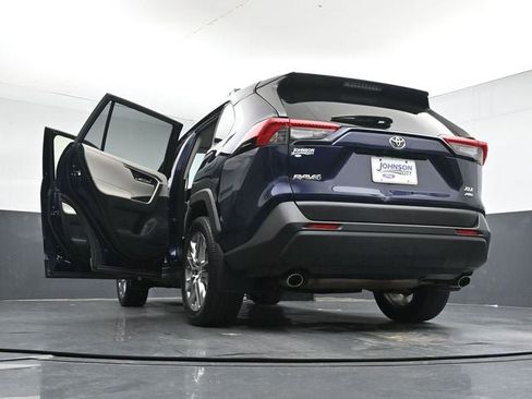 Used 2019 Toyota RAV4 XLE Premium w/ All Weather Liner Package AWD/4WD image 34
