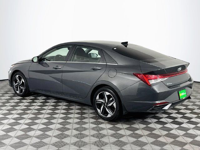 Used 2023 Hyundai Elantra Limited FWD image 6