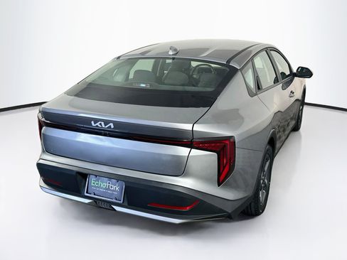 Used 2025 Kia K4 FWD image 9