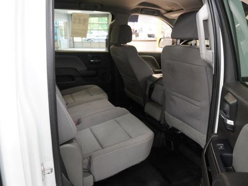 Used 2018 Chevrolet Silverado 1500 W/T w/ WT Convenience Package AWD/4WD image 20