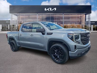 Used 2024 GMC Sierra 1500 Elevation