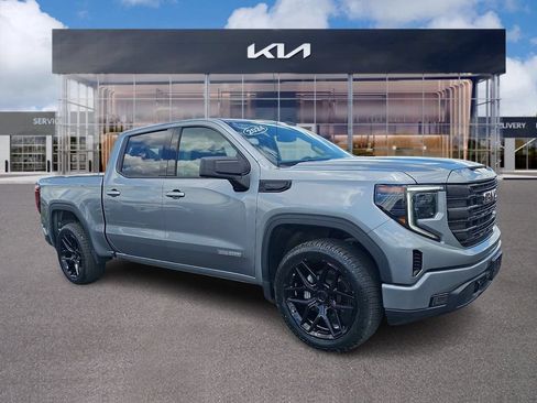 Used 2024 GMC Sierra 1500 Elevation AWD/4WD image 1