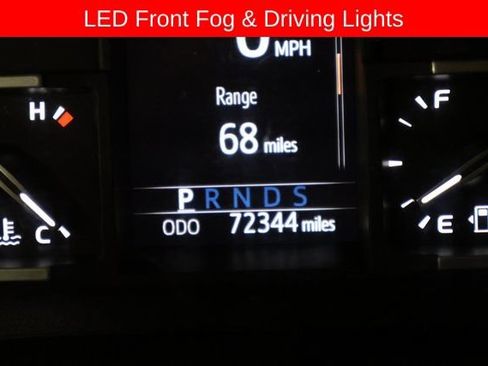 Used 2018 Toyota Tundra SR5 w/ TRD Off Road Package AWD/4WD image 17