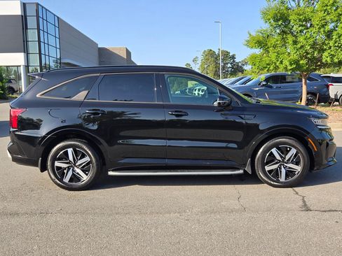 Used 2023 Kia Sorento S w/ Panoramic Sunroof Package FWD image 8