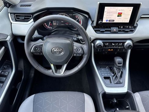 Certified 2025 Toyota RAV4 XLE w/ Convenience Package AWD/4WD image 13