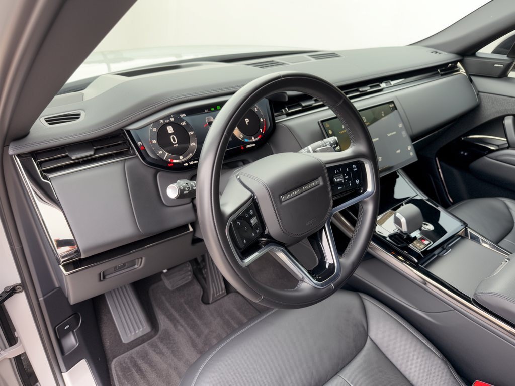 Certified 2024 Land Rover Range Rover Sport SE AWD/4WD image 4
