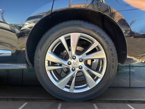 Used 2013 INFINITI JX35 AWD w/ Premium Pkg image 23