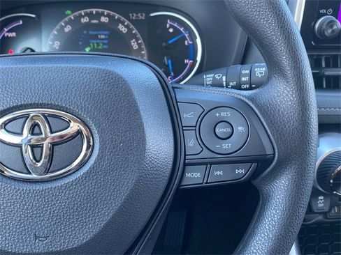 New 2025 Toyota RAV4 XLE image 19
