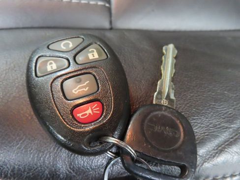 Used 2015 GMC Acadia SLT image 53