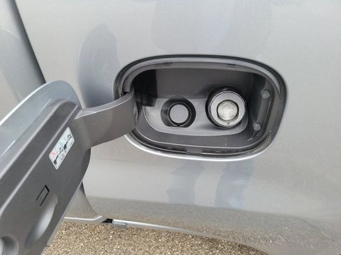 Used 2024 GMC Sierra 1500 Pro w/ Pro Value Package image 25