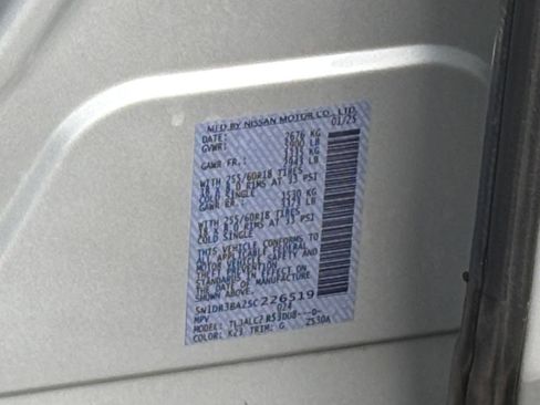 Used 2025 Nissan Pathfinder SV FWD image 31