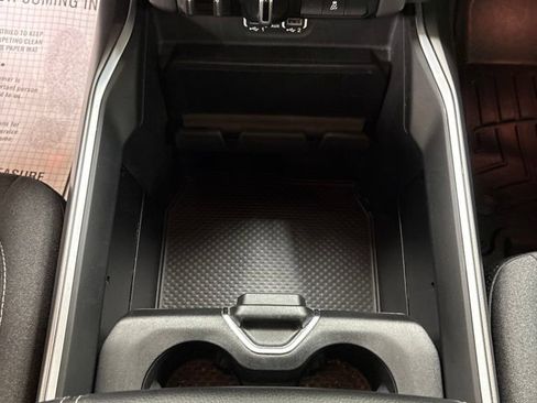 Used 2021 RAM 1500 Big Horn AWD/4WD image 13