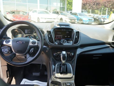 Used 2013 Ford Escape Titanium w/ Parking Technology Pkg AWD/4WD image 19
