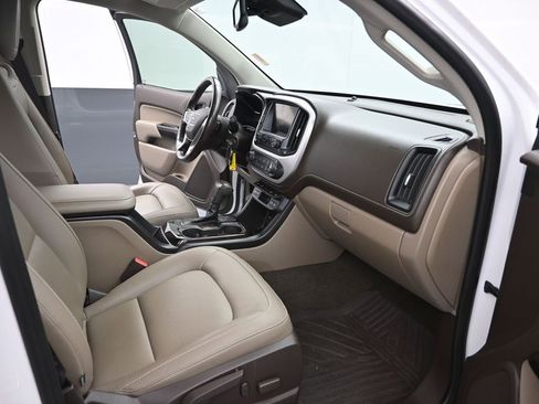 Used 2018 GMC Canyon SLT w/ Driver Alert Package image 24