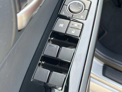 Used 2025 Lexus IS 350 F Sport w/ Accessory Package RWD image 28