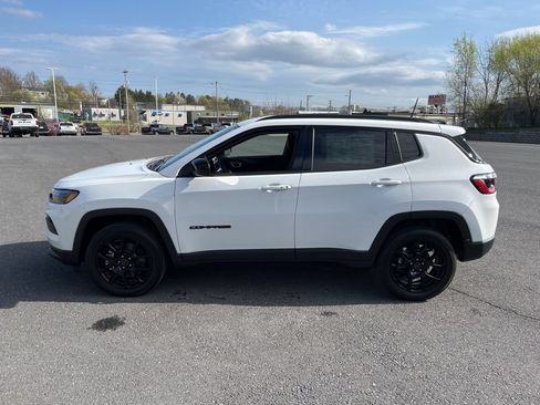New 2026 Jeep Compass Latitude AWD/4WD image 6