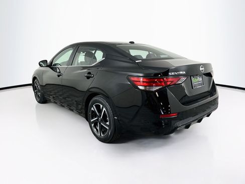 Used 2024 Nissan Sentra SV FWD image 5