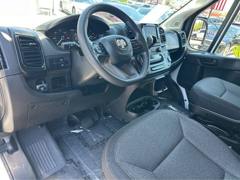Used 2023 RAM ProMaster 2500 FWD image 16