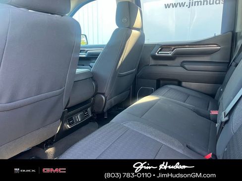 Used 2023 GMC Sierra 1500 Elevation image 6