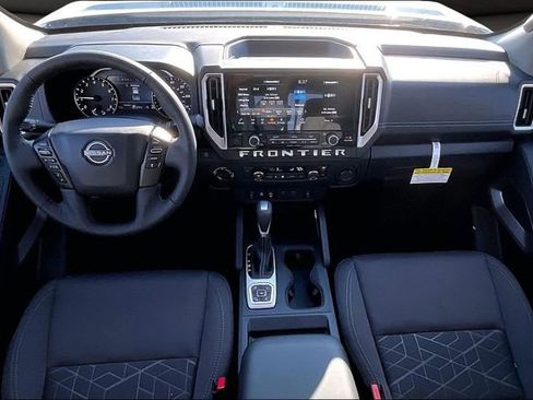 New 2026 Nissan Frontier SV w/ Tow Package AWD/4WD image 5