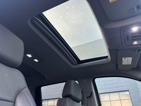 Used 2019 GMC Sierra 1500 SLT w/ SLT Premium Plus Package image 19