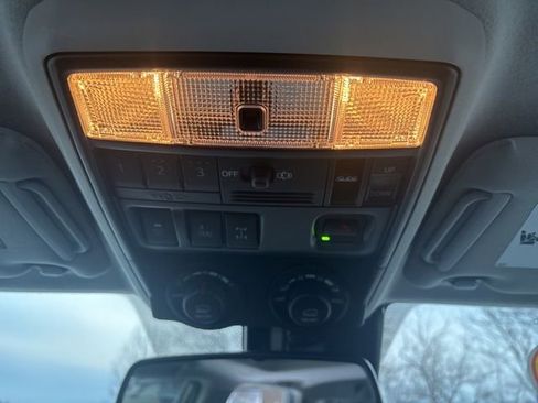 Certified 2022 Toyota 4Runner TRD Off-Road Premium image 38