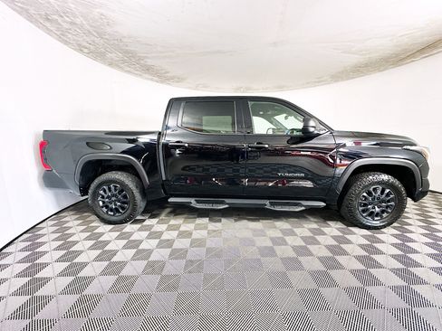 Used 2025 Toyota Tundra SR5 AWD/4WD image 2