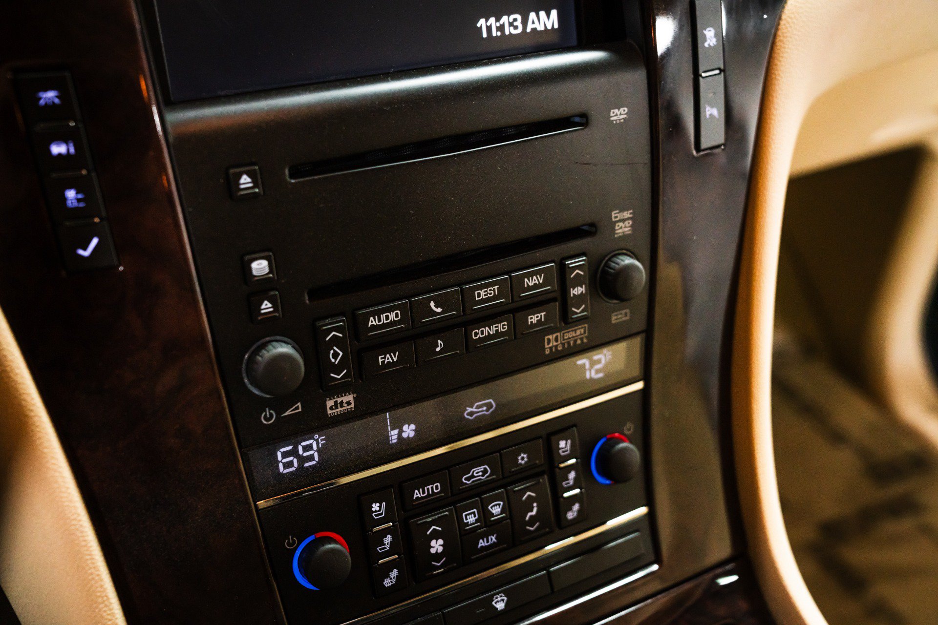 Used 2007 Cadillac Escalade AWD image 22