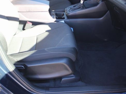 Used 2023 Honda CR-V LX image 29