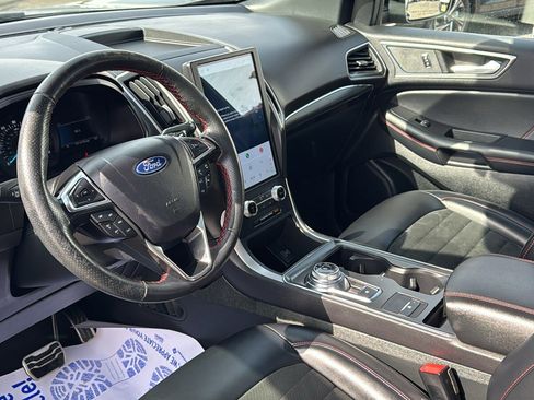 Certified 2024 Ford Edge ST-Line image 11