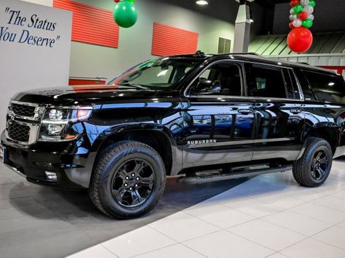 Used 2020 Chevrolet Suburban LT image 55