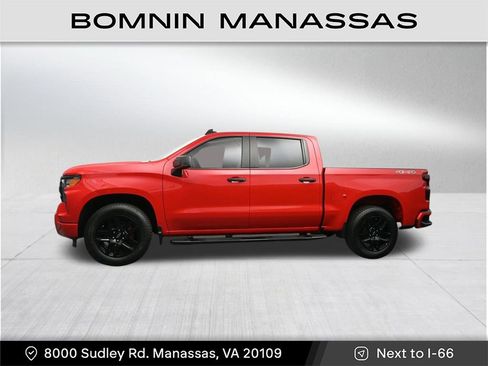 Used 2022 Chevrolet Silverado 1500 Custom image 2