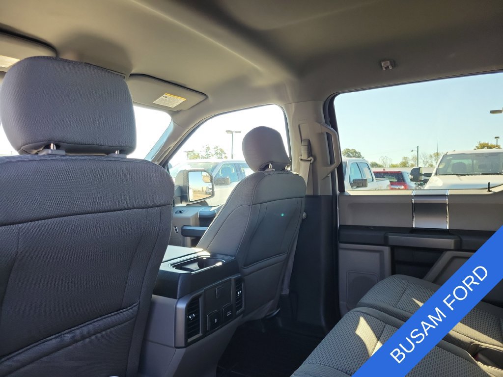 Used 2018 Ford F150 XLT w/ Equipment Group 302A Luxury AWD/4WD image 11