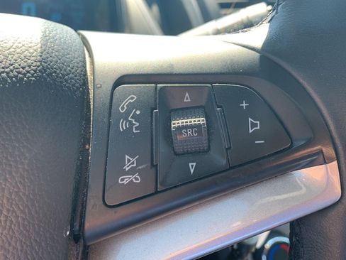 Used 2015 Chevrolet Trax LT w/ LT Sun and Sound Package FWD image 11