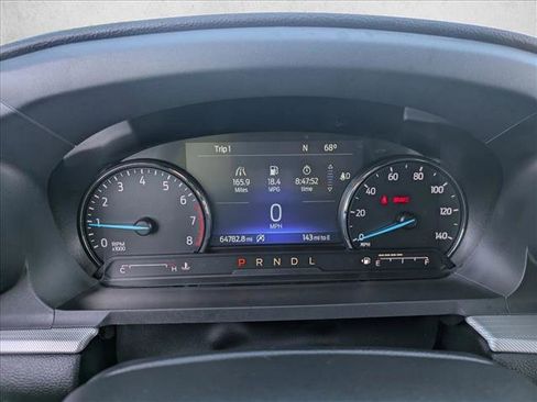 Used 2021 Ford Explorer XLT w/ Equipment Group 202A image 10